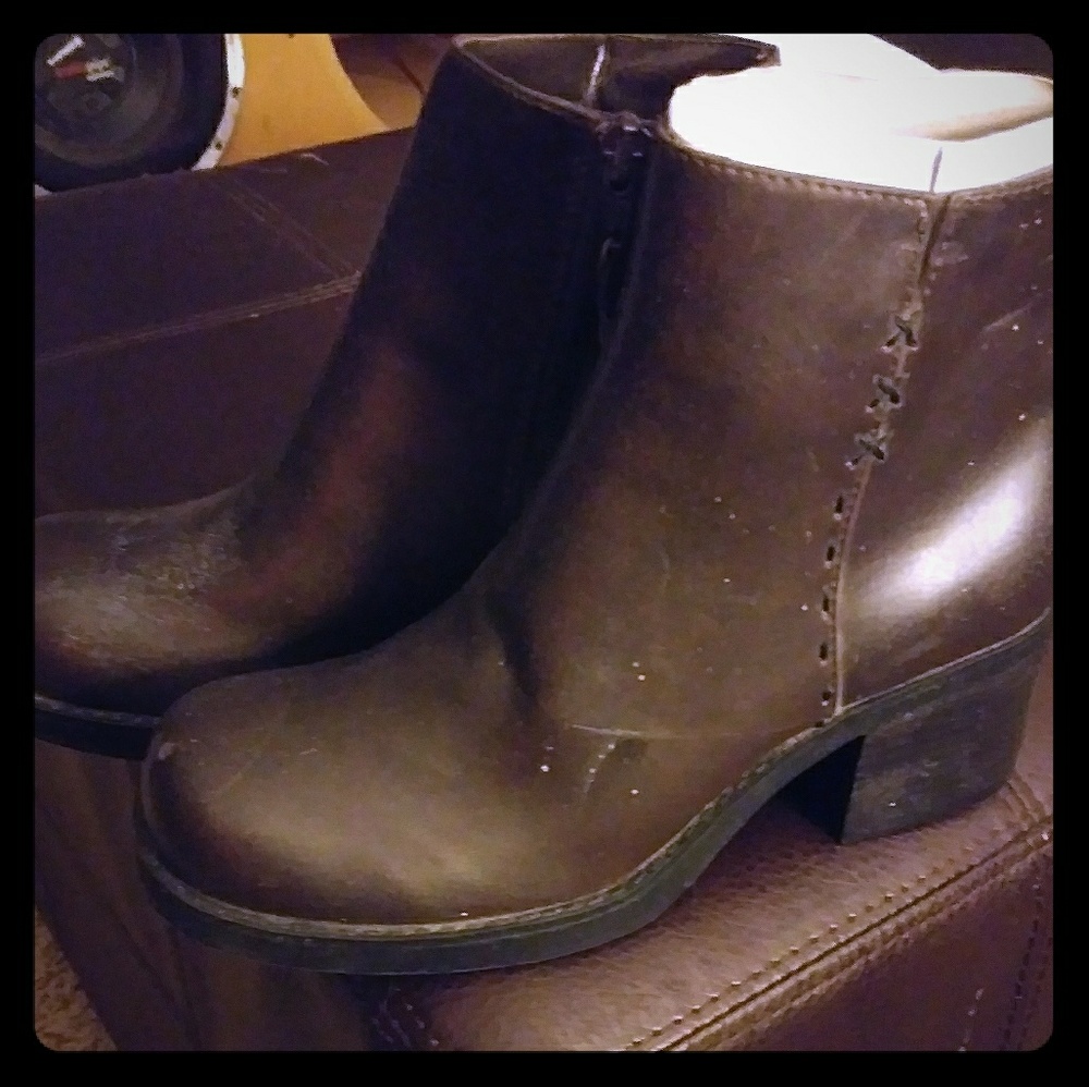 Ladies Boots